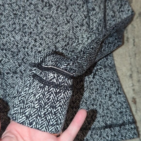 Lululemon Runderful Long Sleeve Scattered Herringbone Black White - Picture 11 of 12